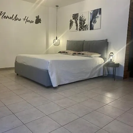 Apartamento Menouno House *